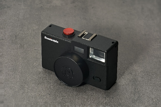 Rewindpix camera